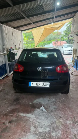 Volkswagen Golf 2005