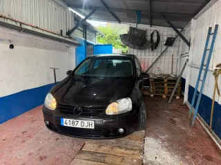 Volkswagen Golf 2005