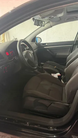 Volkswagen Golf 2005