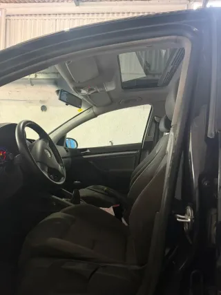 Volkswagen Golf 2005
