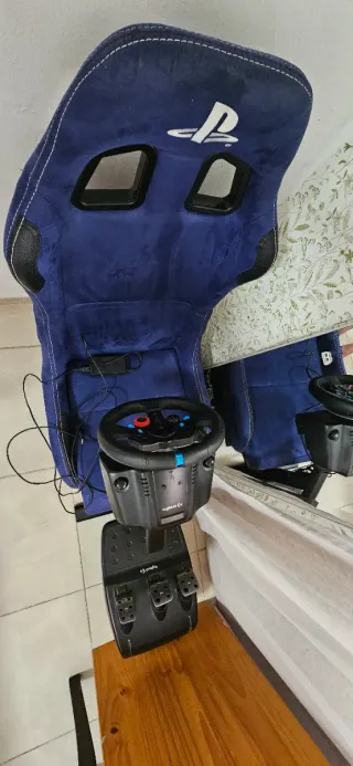 Playseat Azul y Volante Logitech G29
