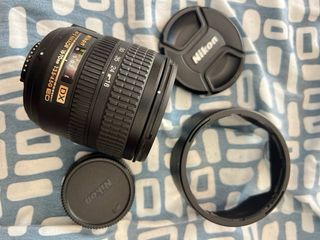 Objetivo Nikon AF-S Nikkor 18-70mm DX