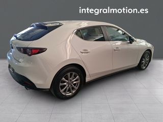 Mazda 3 2.5L E-SKY G MHEV 103kW Prime-line