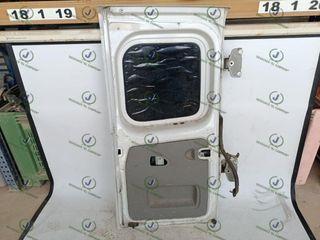 7751472647 PUERTA TRASERA IZQUIERDA RENAULT TRAFIC
