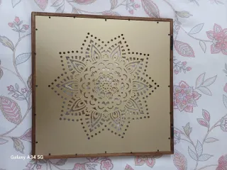 Cuadro Mandala Madera y Metal Dorado