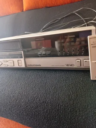 Reproductor Grundig VB 140