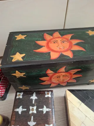 Cajas y adornos lote 20 euros