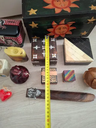 Cajas y adornos lote 20 euros