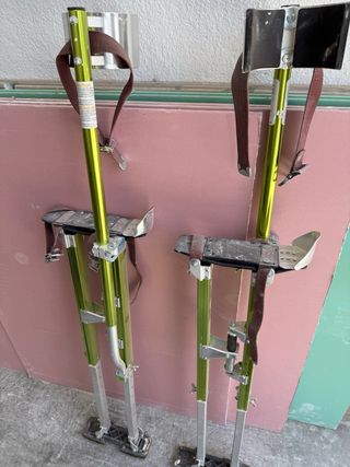 Zancos de trabajo para yeso y pintura