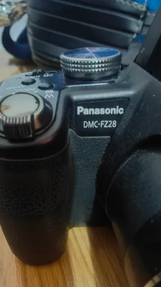 Fotocamera Panasonic DMC-FZ28 Lumix
