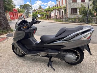 Suzuki Burgman 400cc 2009