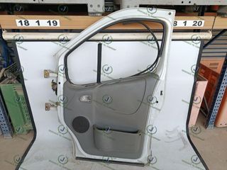 7751478601 PUERTA DELANTERA DERECHA RENAULT TRAFIC