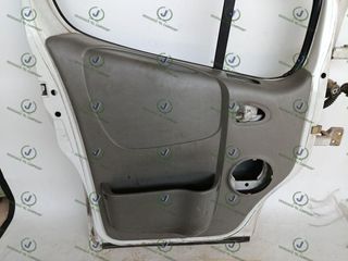 7751478602 PUERTA DELANTERA IZQUIERDA RENAULT TRAF