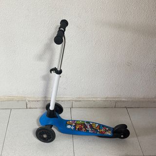 Patin 3 ruedas azul infantil