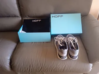 Zapatillas HOFF grises y blancas. Número 42,5/43