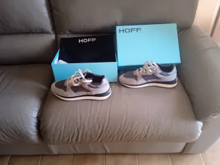 Zapatillas HOFF grises y blancas. Número 42,5/43