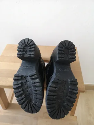 Zapatos plataforma negros estilo gótico Talla 36