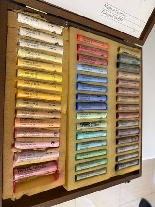 Estuche Profesional Schmincke Pasteles 45 Colores
