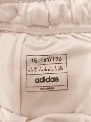 Pantalón corto Adidas blanco