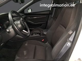 Mazda 3 2.5L E-SKY G MHEV 103kW Prime-line