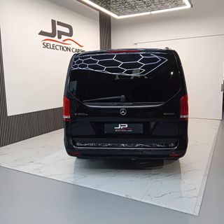 Mercedes-Benz Clase V 2022 BURMESTER