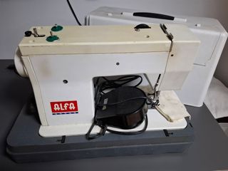 Máquina de coser Alfa Splendor 3752