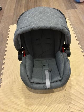 Cochecito bebé y silla coche gris/oro