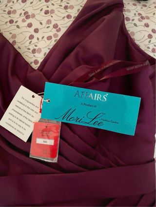 Vestido Mori Lee T10UK 8US Invitada Morado