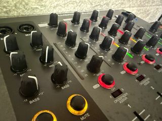 Mixer American Audio MX-1400 professionale