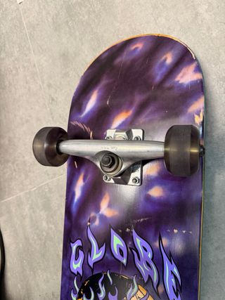 Skate Globe y protecciones