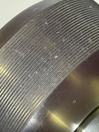 Skate Globe y protecciones