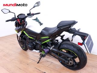 KAWASAKI Z 900