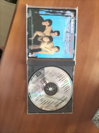 CD Los Ronaldos / Saca la Lengua