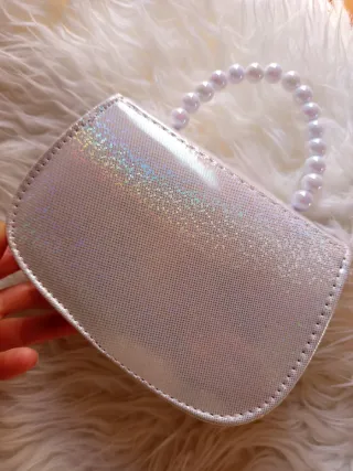 Bolso Rumi blanco con perlas