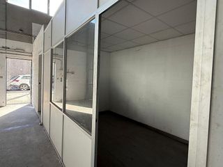 Nave industrial en alquiler en Sils