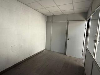 Nave industrial en alquiler en Sils