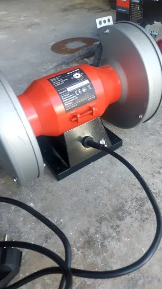 Esmeriladora Doble Einhell TC-BG 150