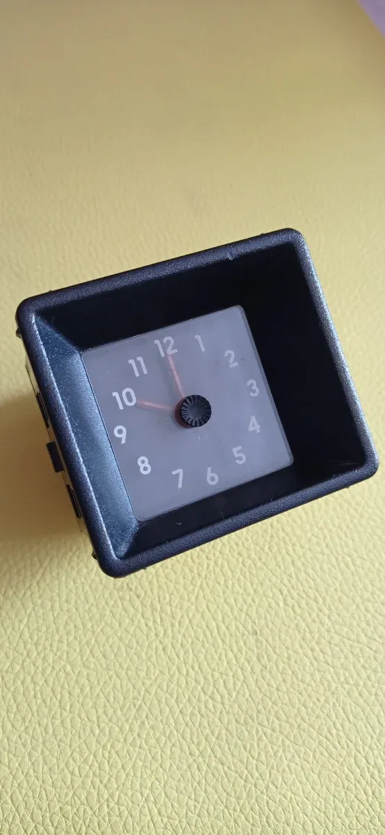 Relojes analógicos Opel Kadett, Opel Ascona.