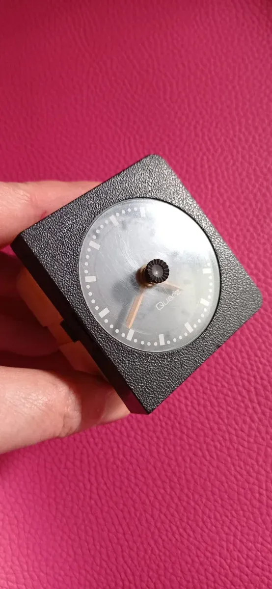 Relojes analógicos Opel Kadett, Opel Ascona.