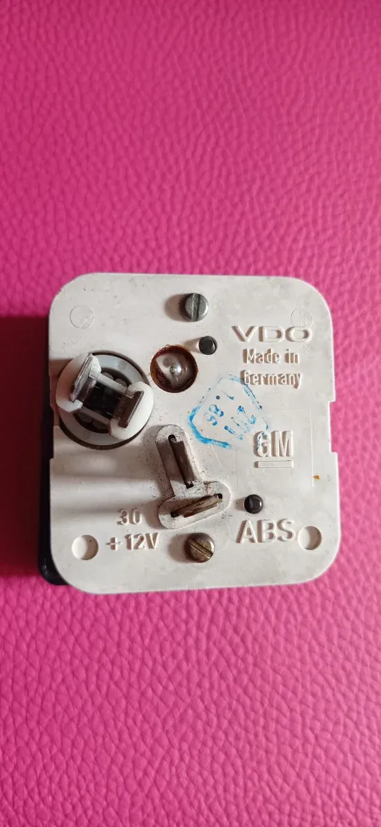 Relojes analógicos Opel Kadett, Opel Ascona.