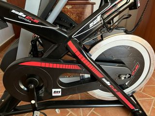 Bicicleta Spinning BH