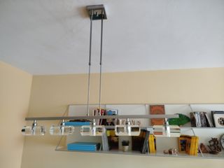 Estantería de pared moderna