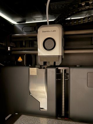 Impresora 3D Bambu Lab P1S como nueva (256 mm)