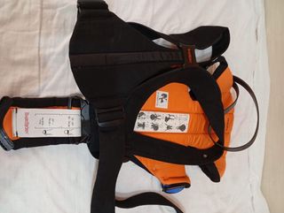 Mochila Portabebés BabyBjörn Negra Naranja
