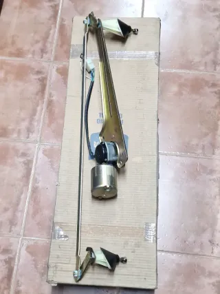 Equipo motor limpiaparabrisas Ebro P112-137-160