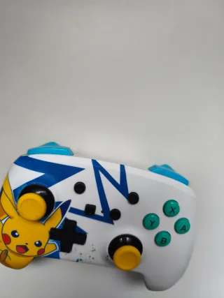 Mando Nintendo Switch Pikachu
