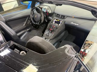 Lamborghini Aventador 2019