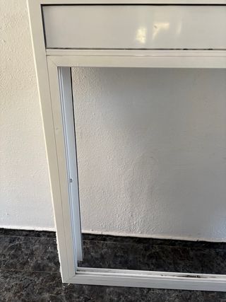 ventana corredera con persiana