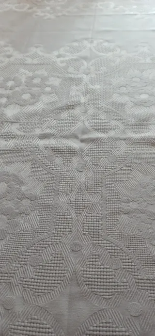 Mantelería Cuadrada 150x150 Blanca