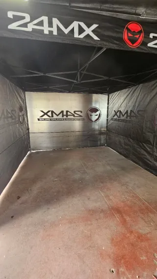 2 Carpas 24MX 3x3 con paredes